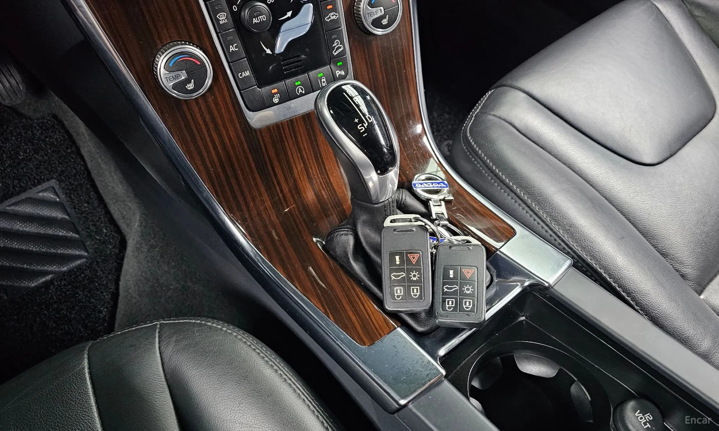 XC60