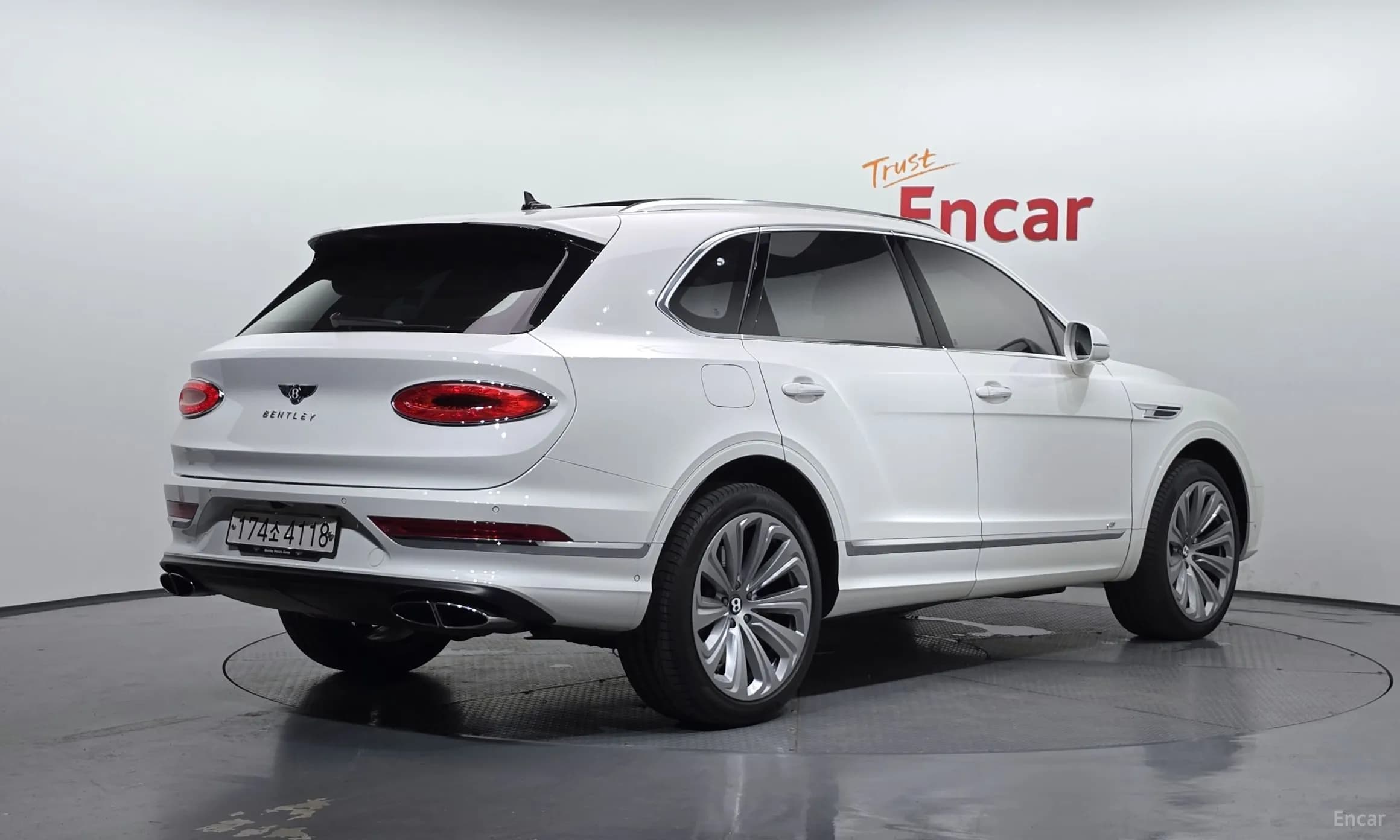 Bentayga