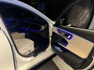 E-Class W214