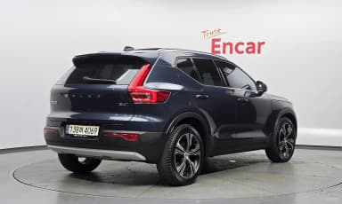 XC40