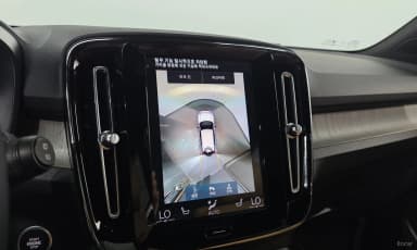 XC40