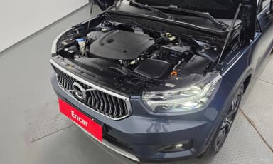 XC40