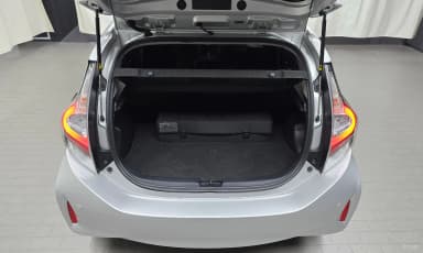 Prius C