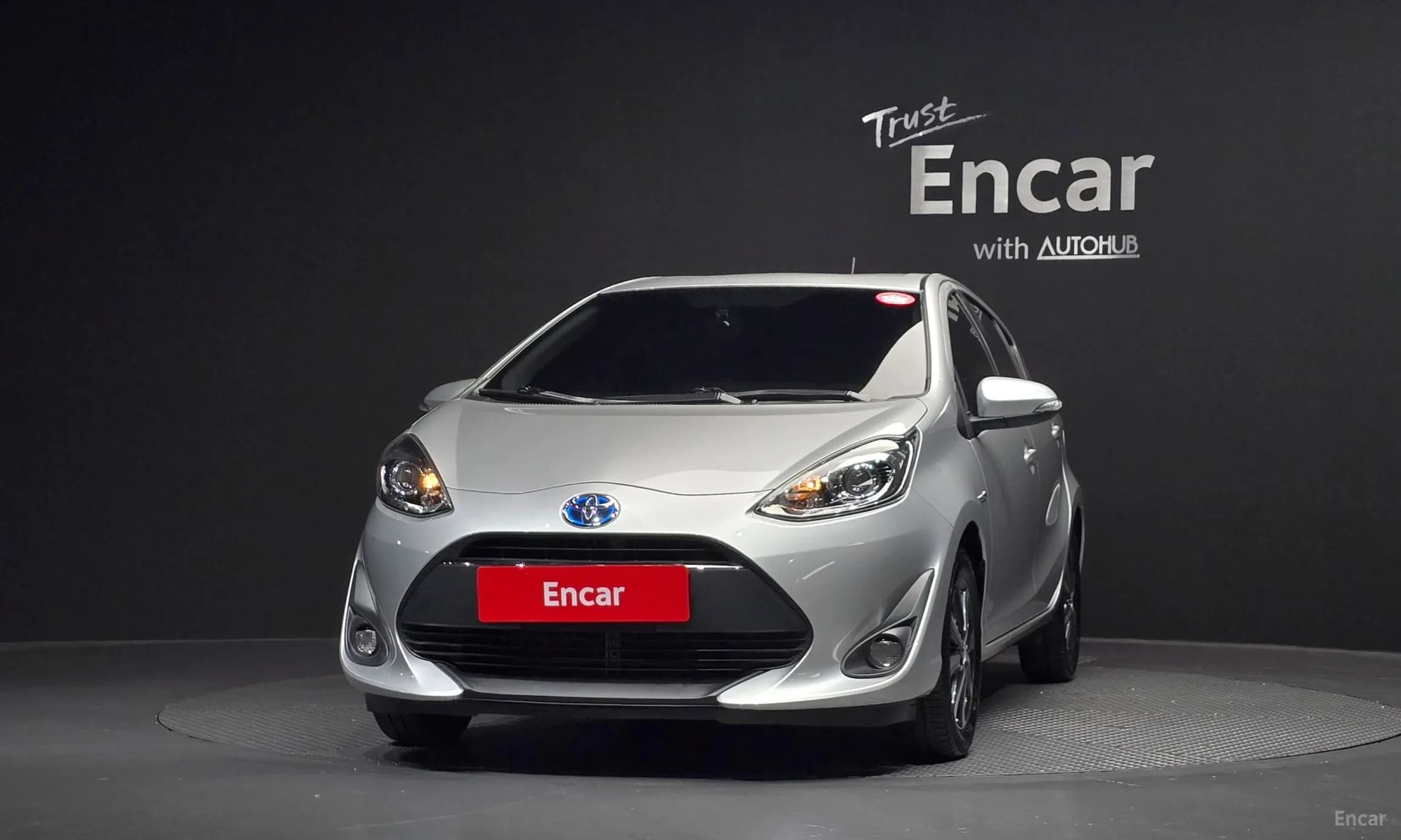 Prius C