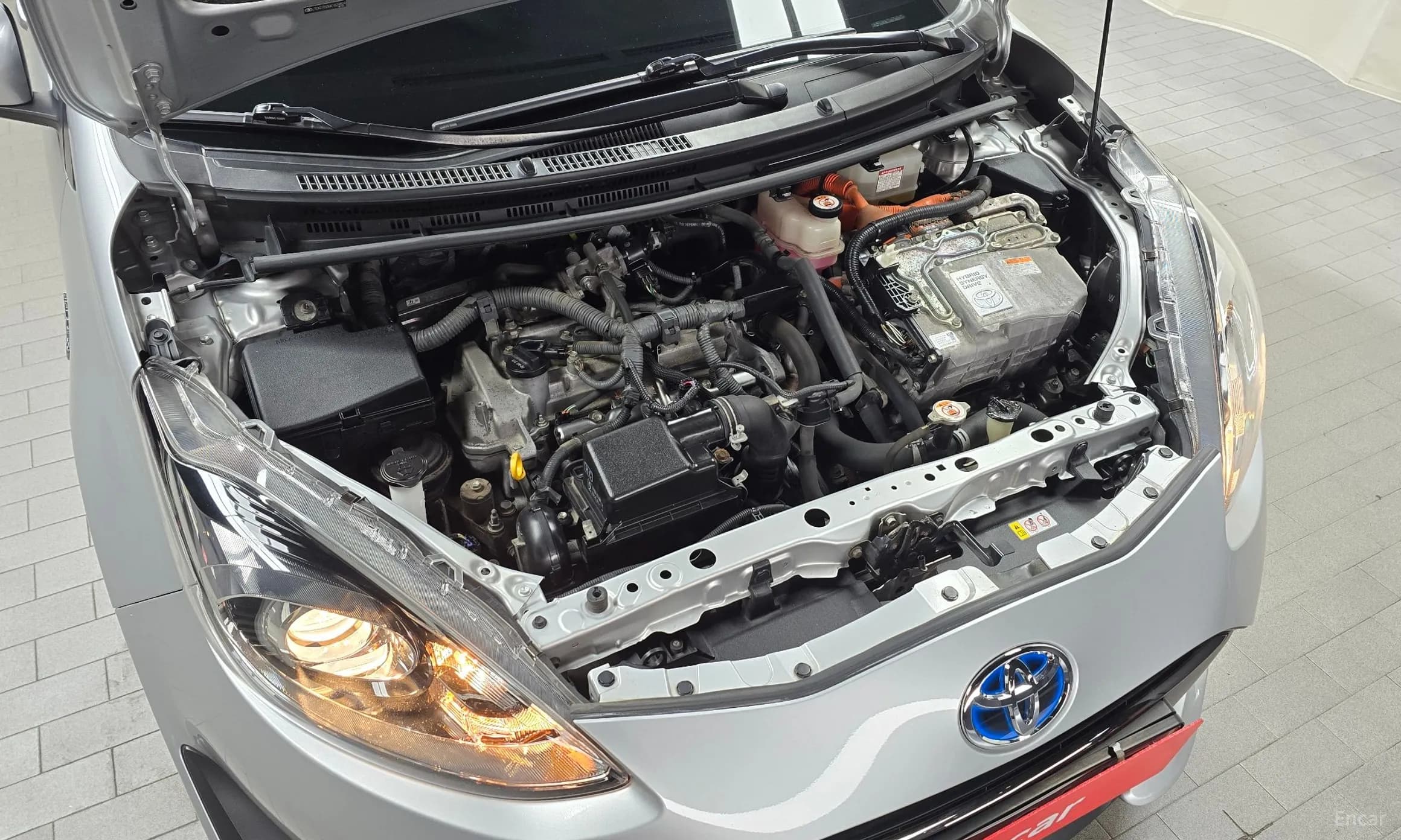 Prius C