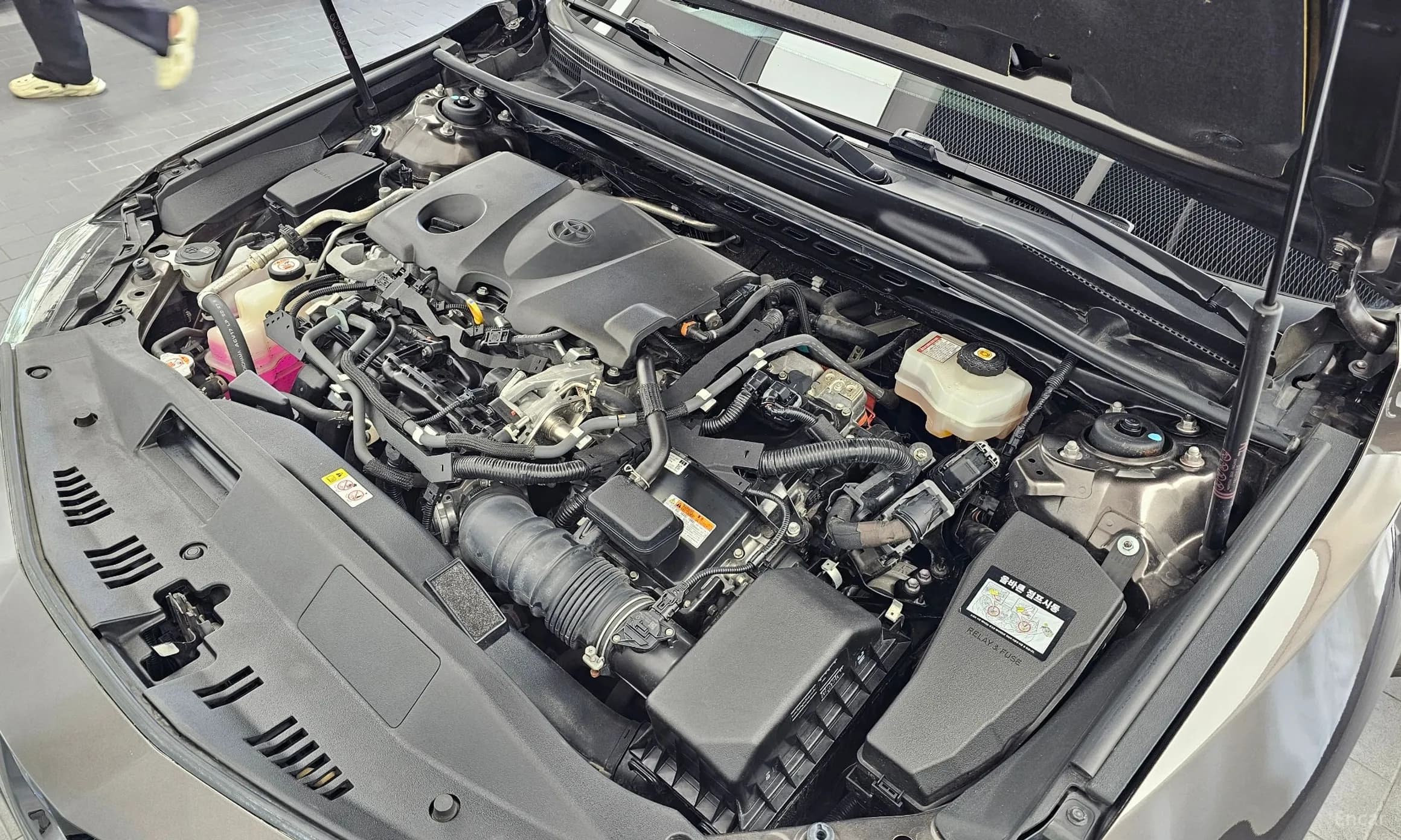 Camry (XV70)
