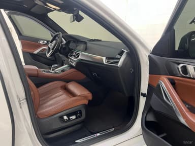 X6 (G06)