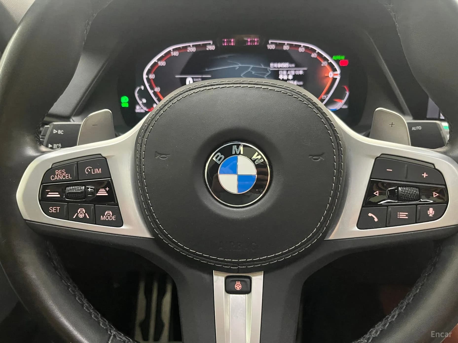 X6 (G06)