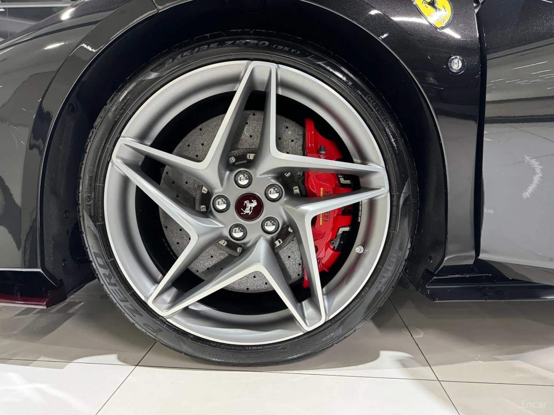 F8 Spider