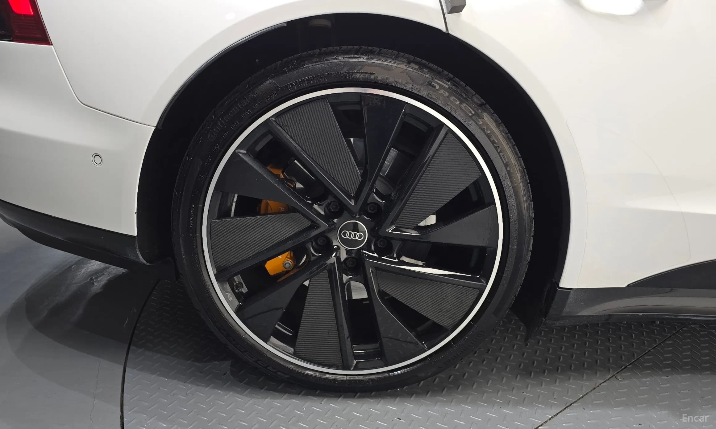 e-tron GT