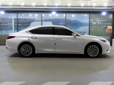 ES300h 7th Generation