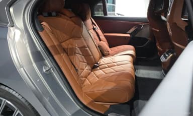 7 Series (G70)