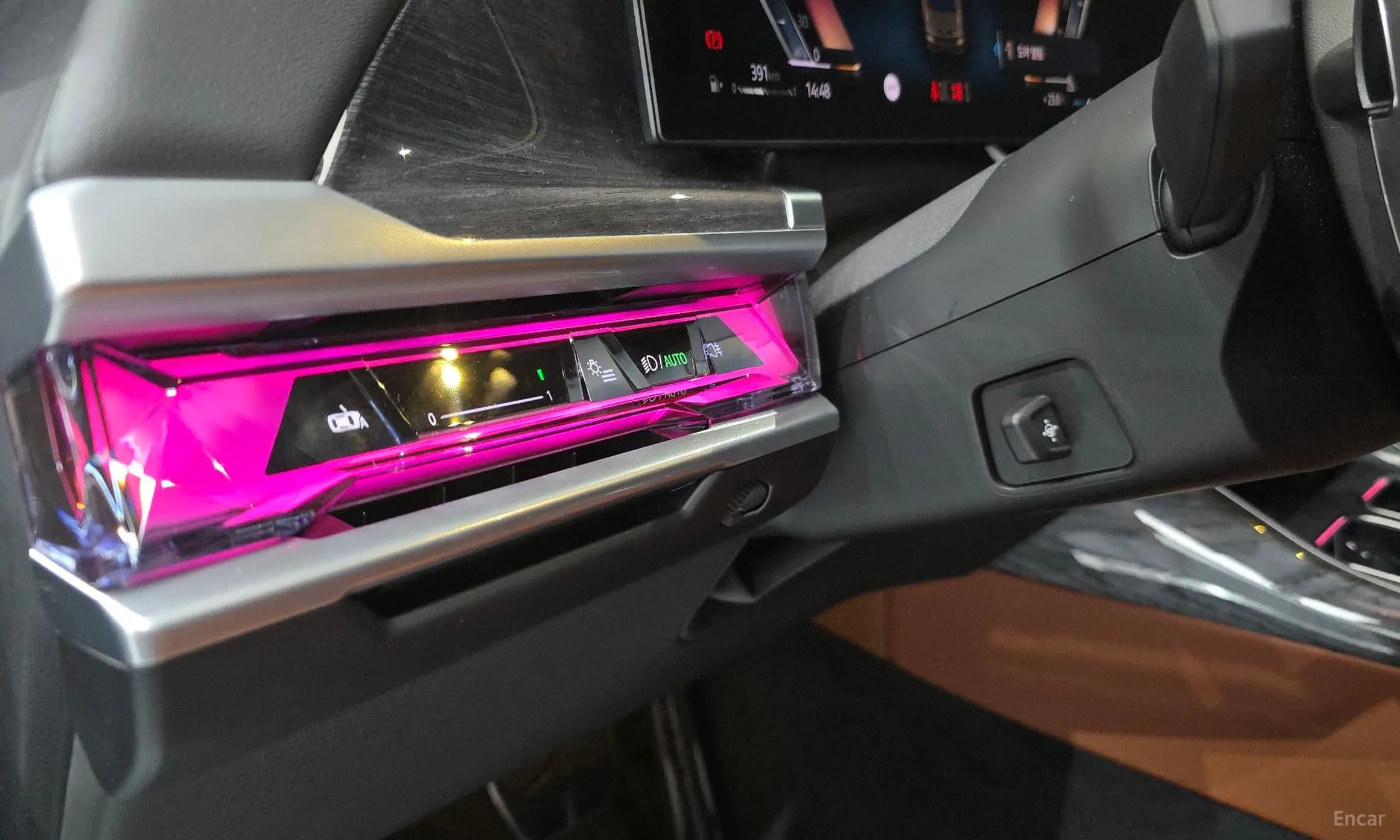 7 Series (G70)