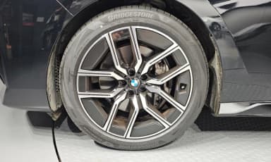 7 Series (G70)