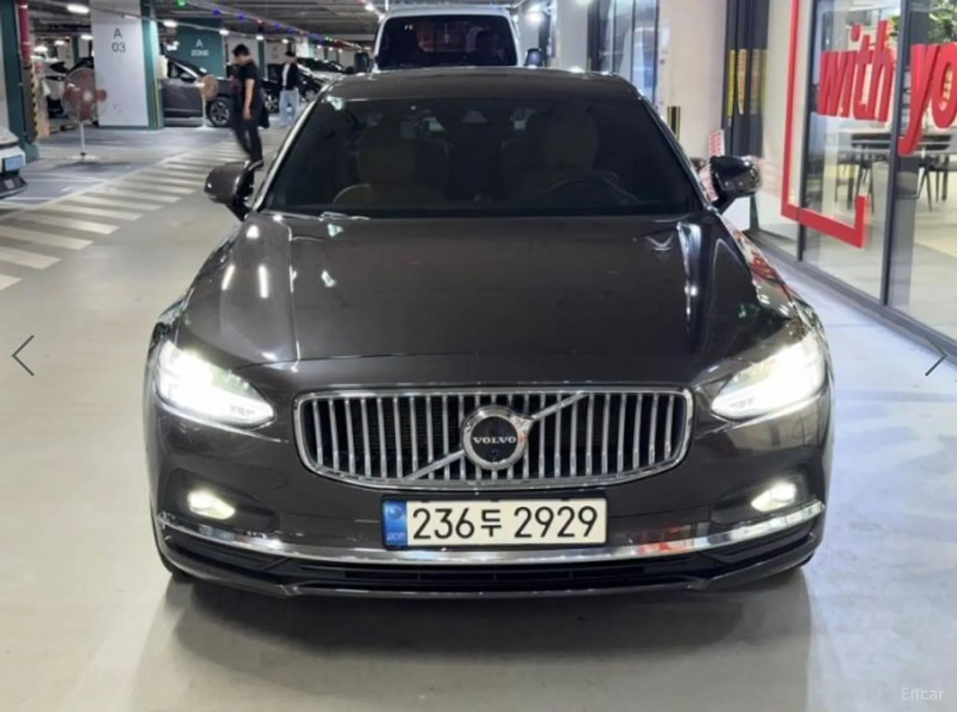 S90