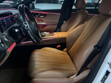 E-Class W214