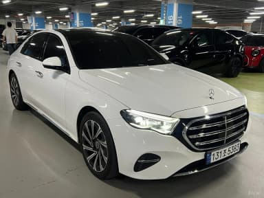 E-Class W214