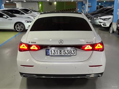E-Class W214