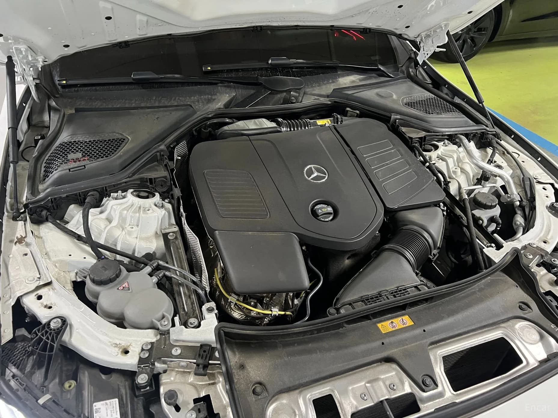 E-Class W214