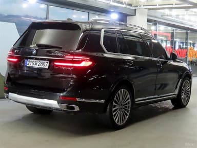 X7 (G07)