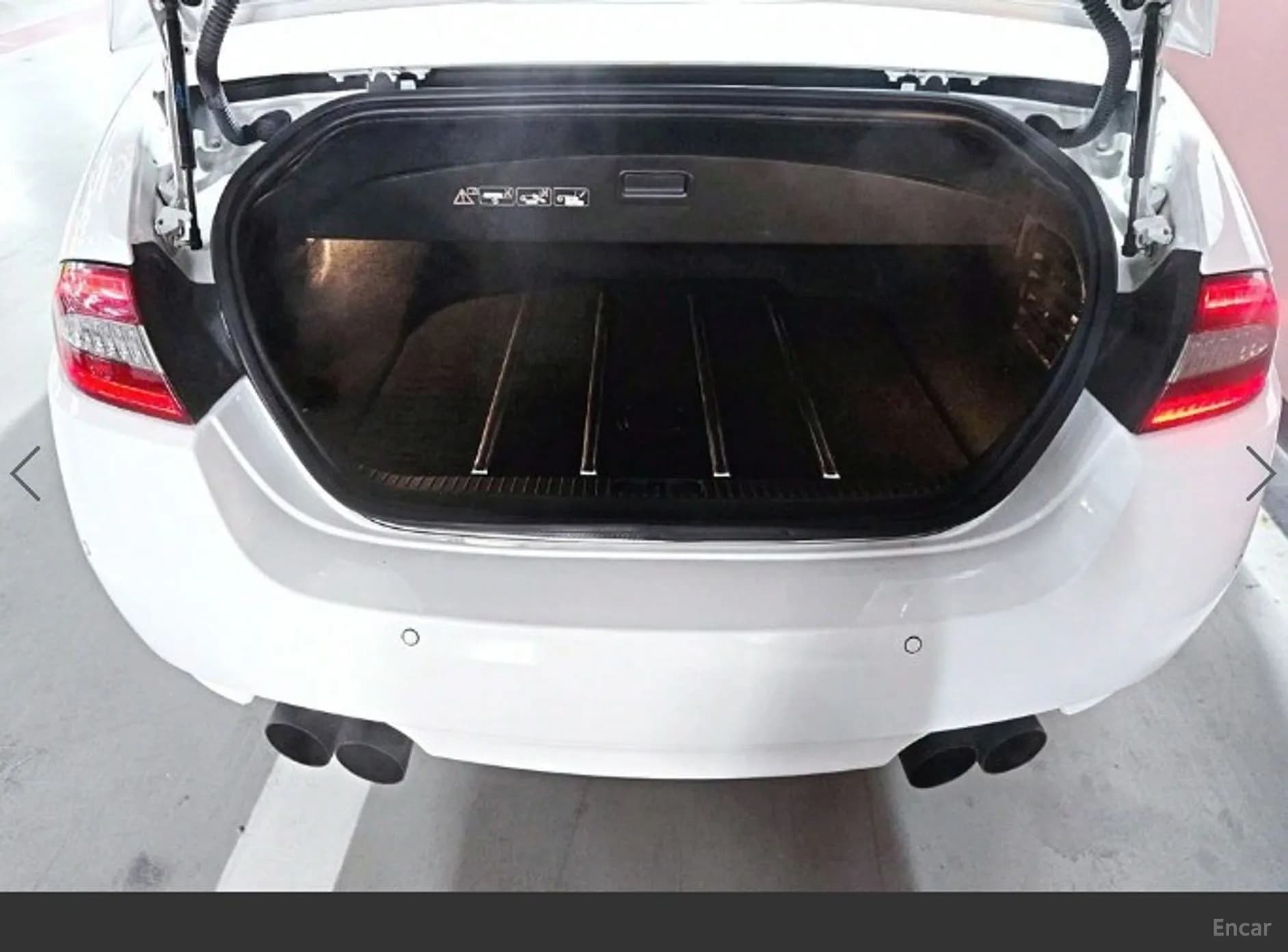 XKR
