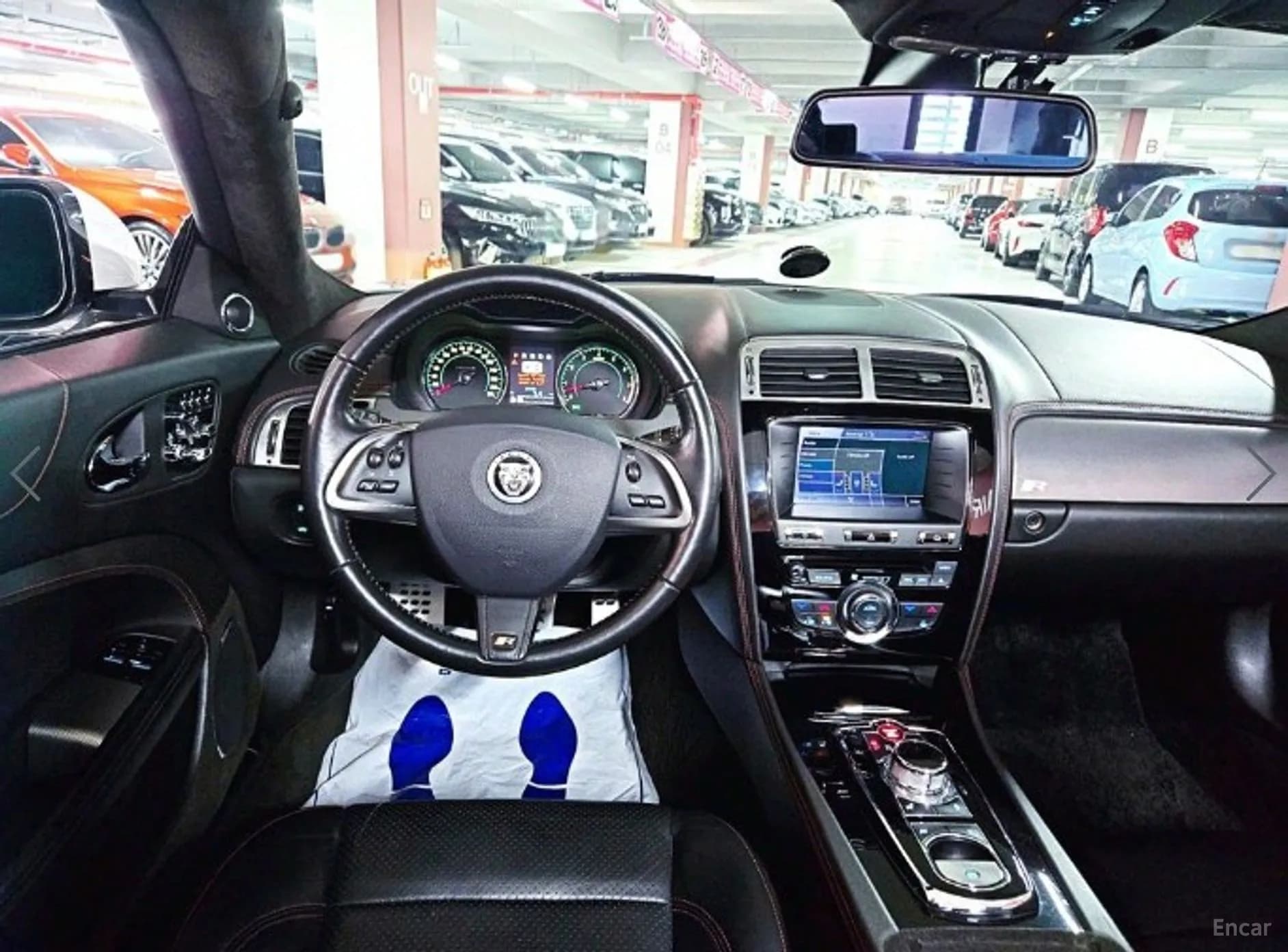 XKR