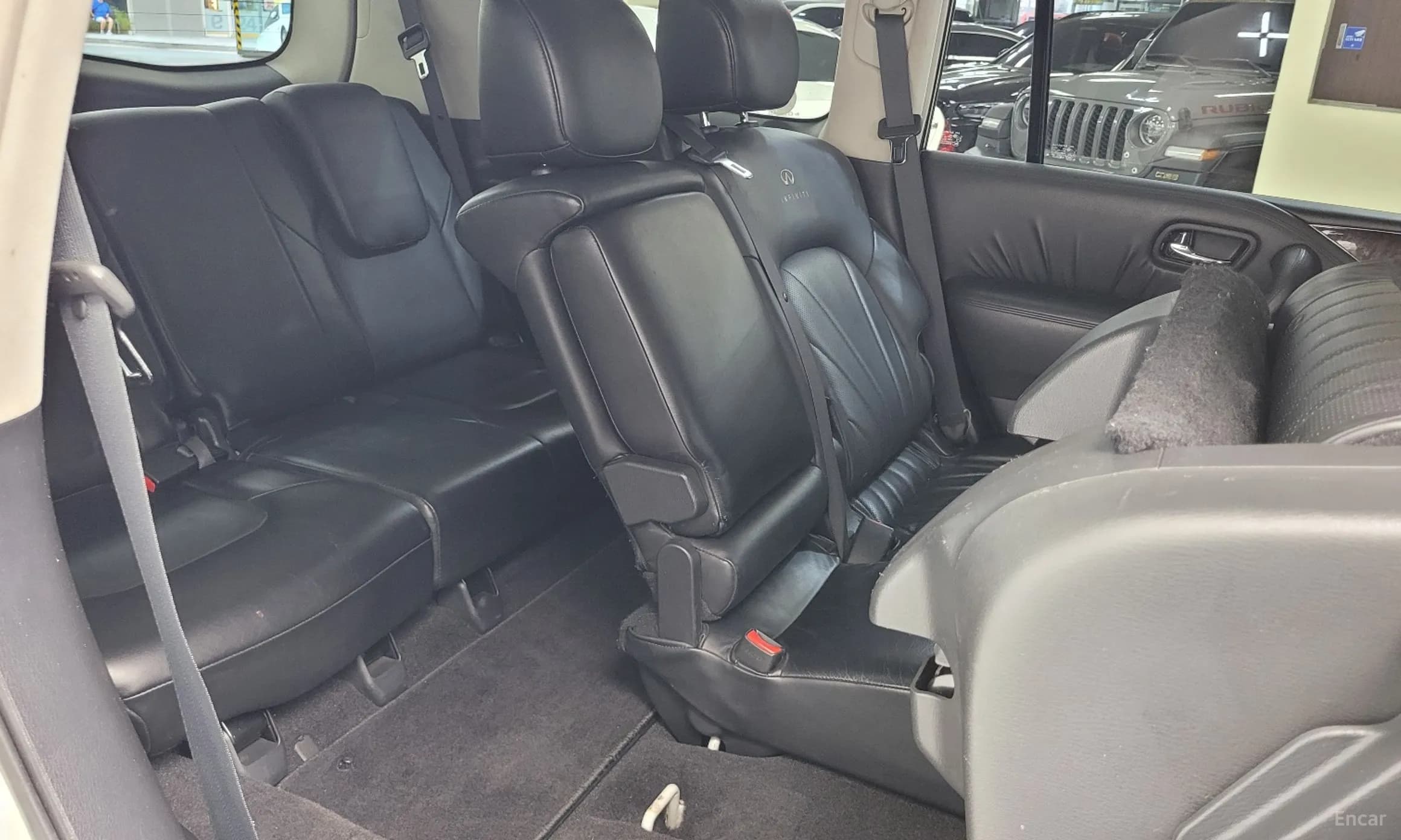 QX56
