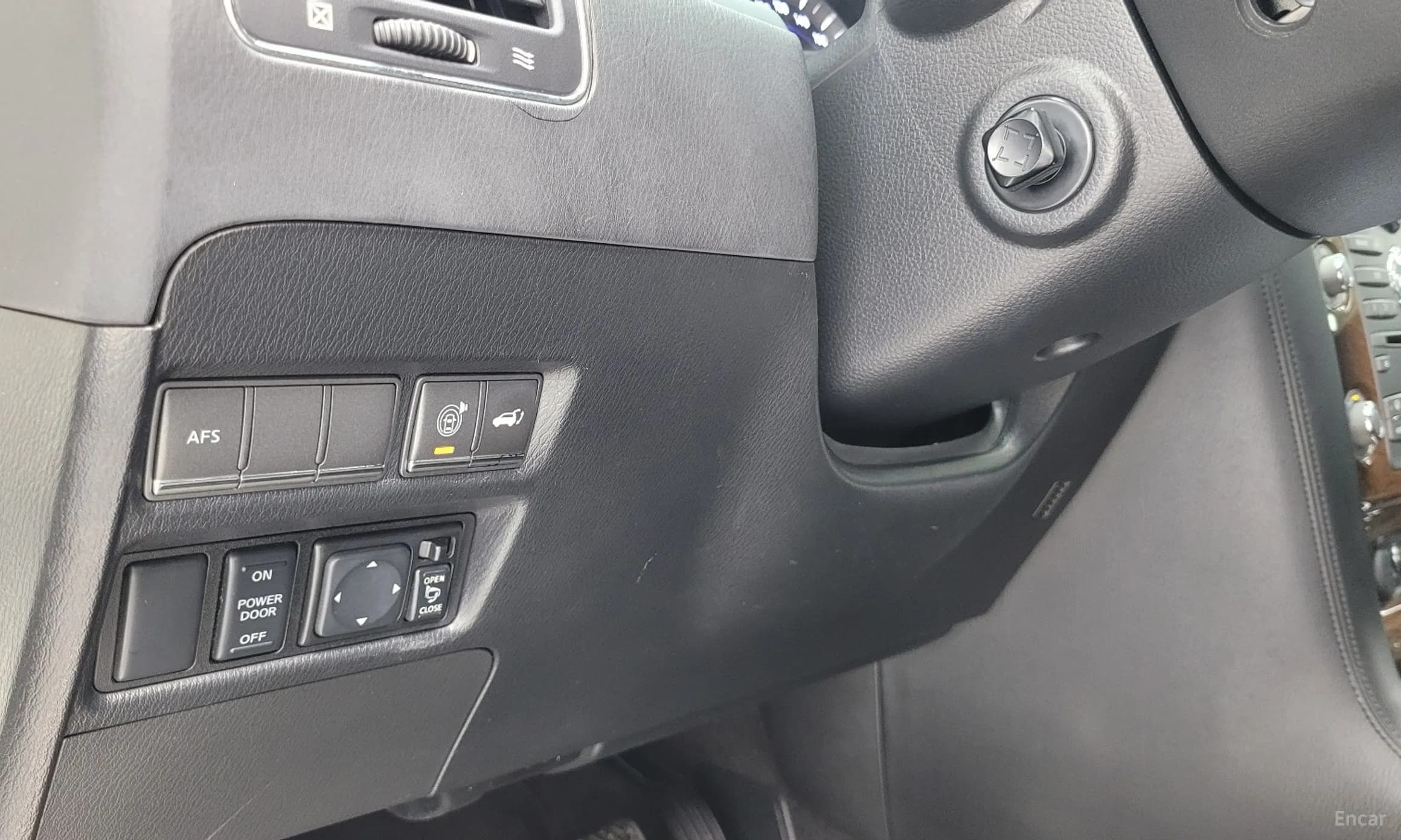 QX56