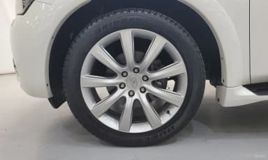 QX56