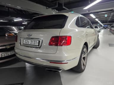 Bentayga