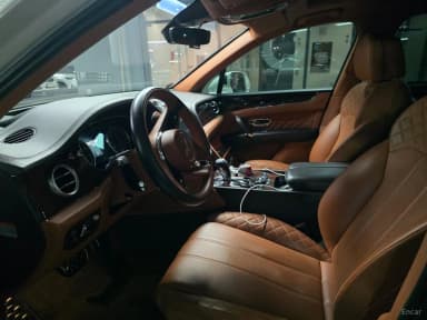 Bentayga