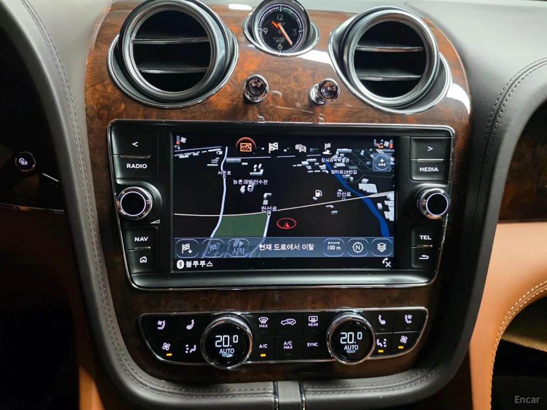 Bentayga