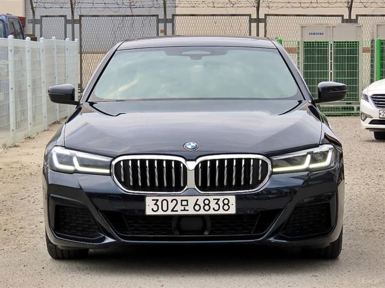 5 Series (G30)