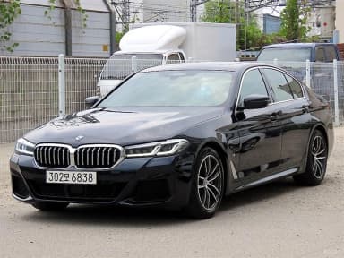 5 Series (G30)