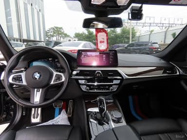 5 Series (G30)