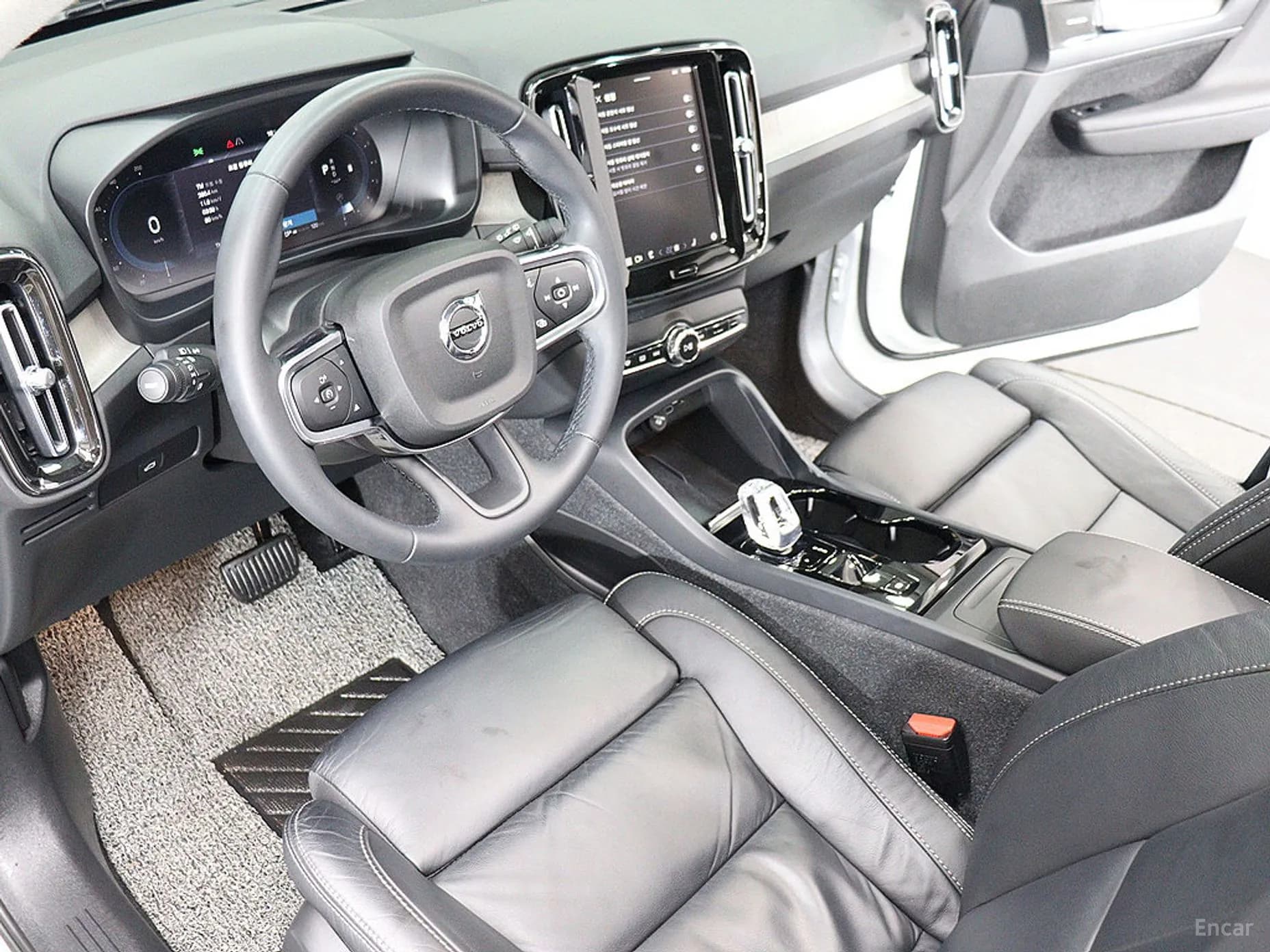 XC40