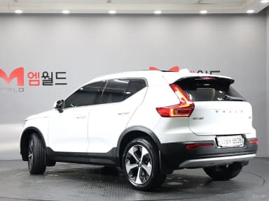 XC40