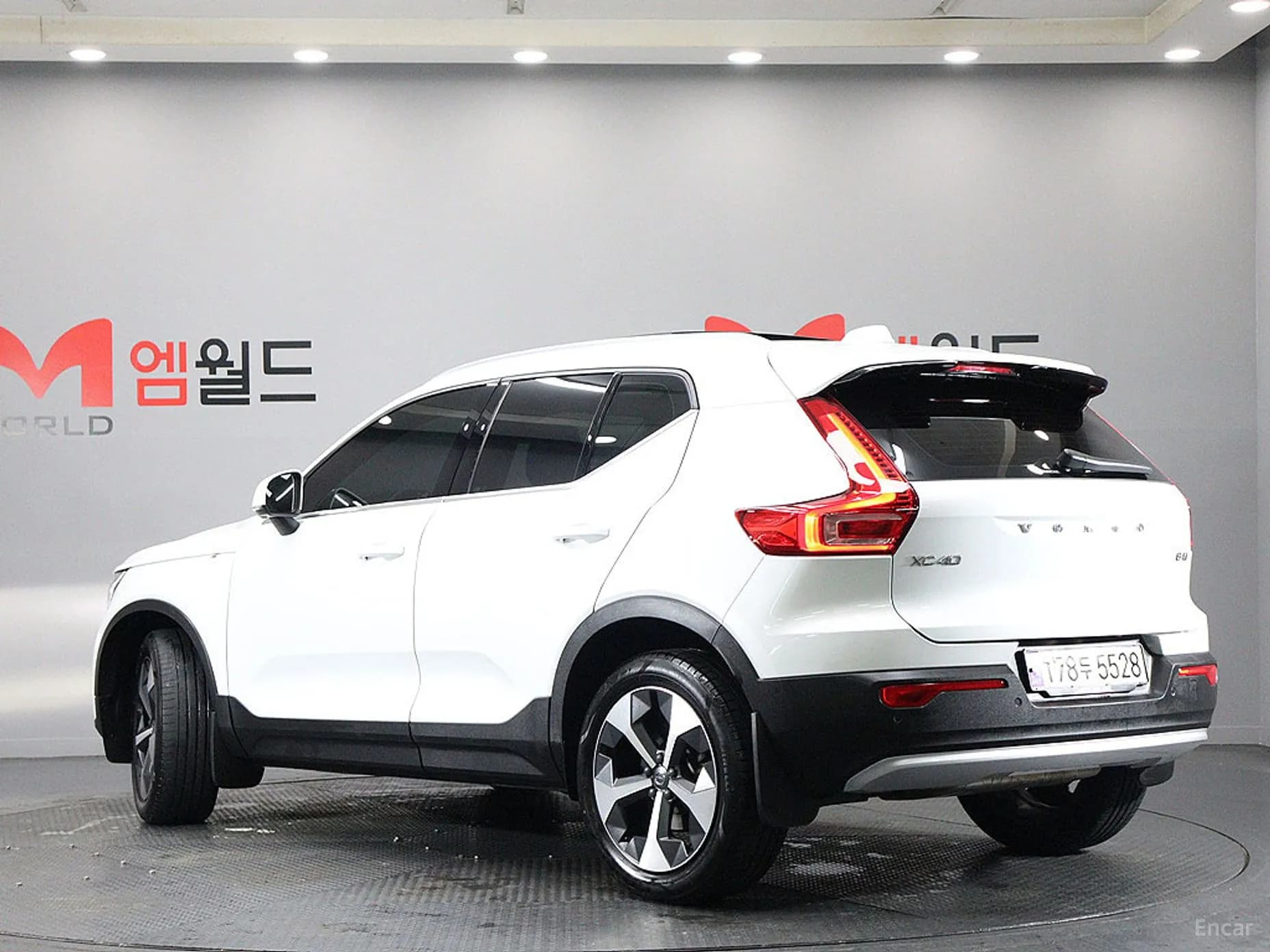 XC40
