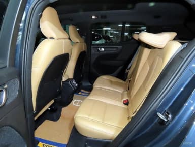 XC40