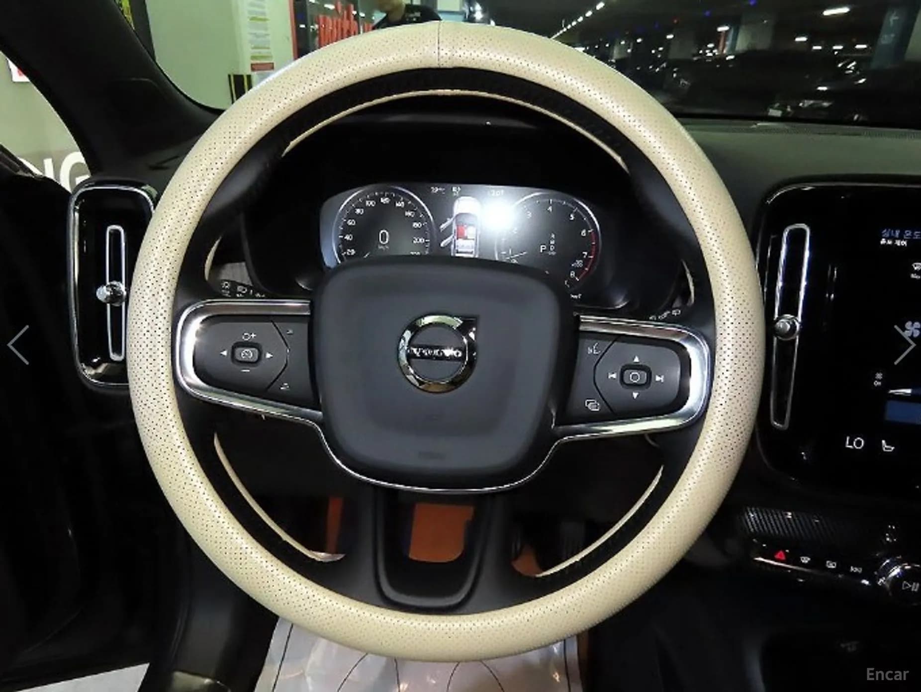 XC40