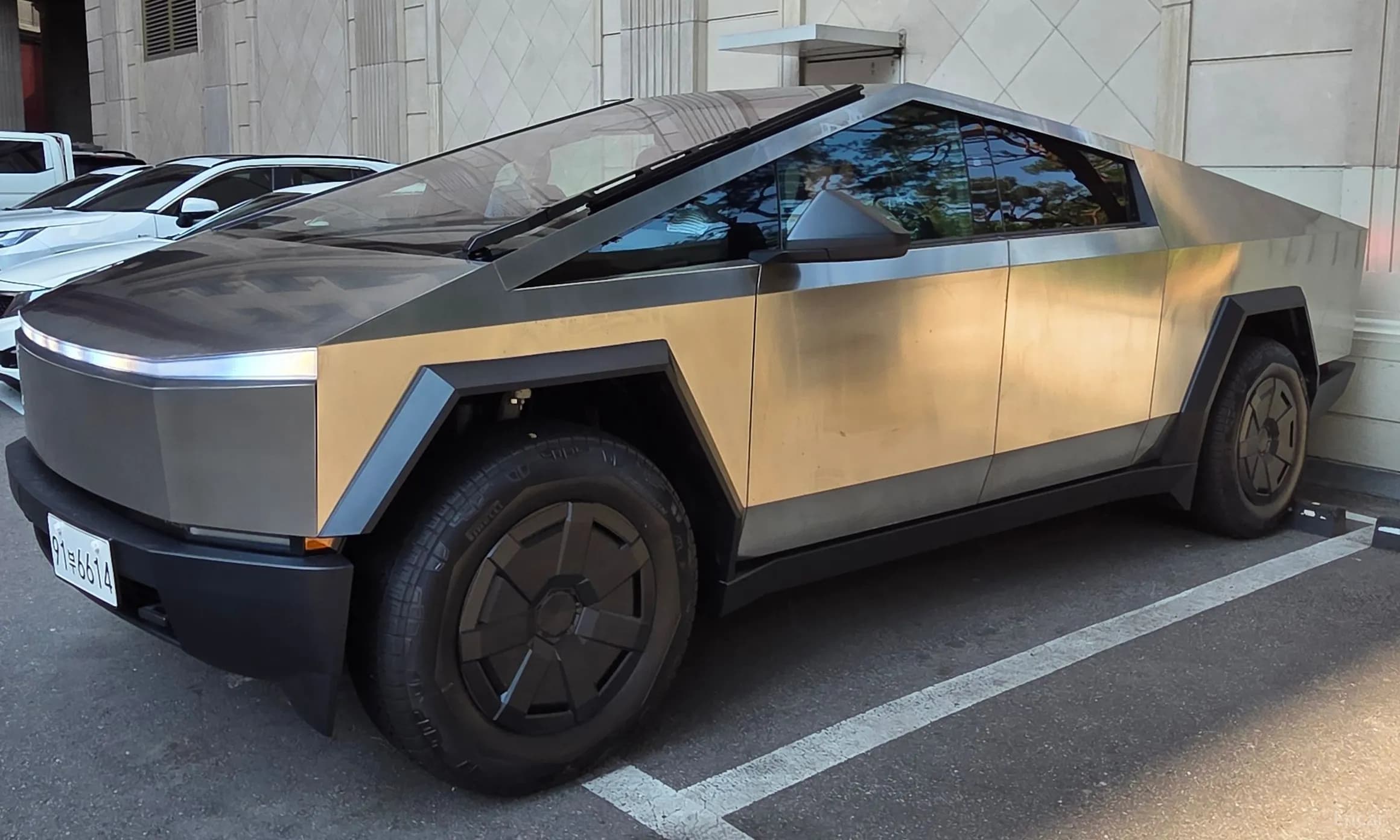 Cybertruck