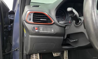 i30 (PD)