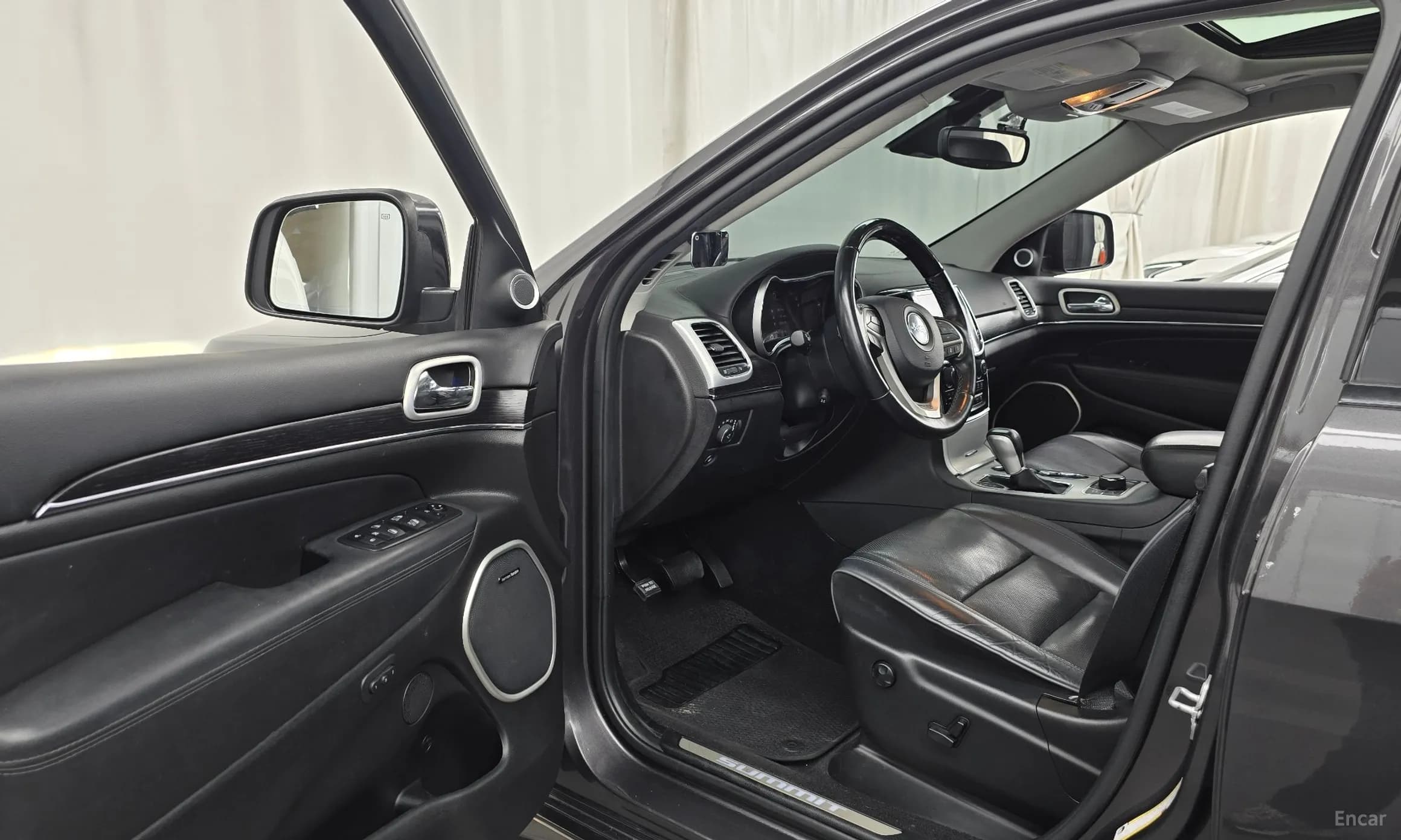 Grand Cherokee