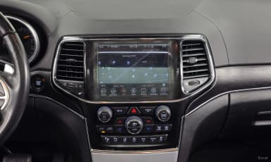 Grand Cherokee