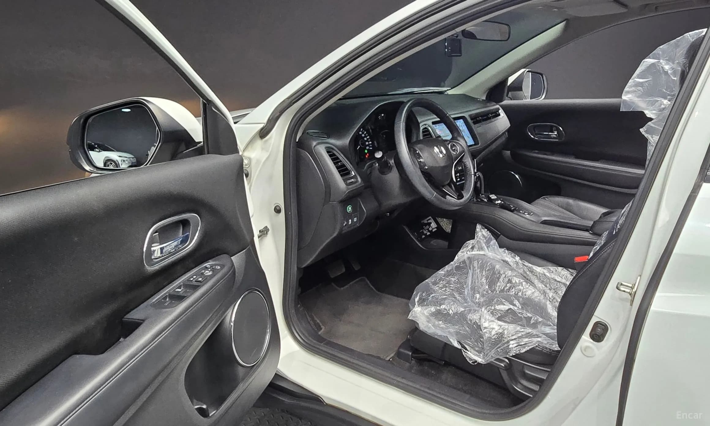 HR-V