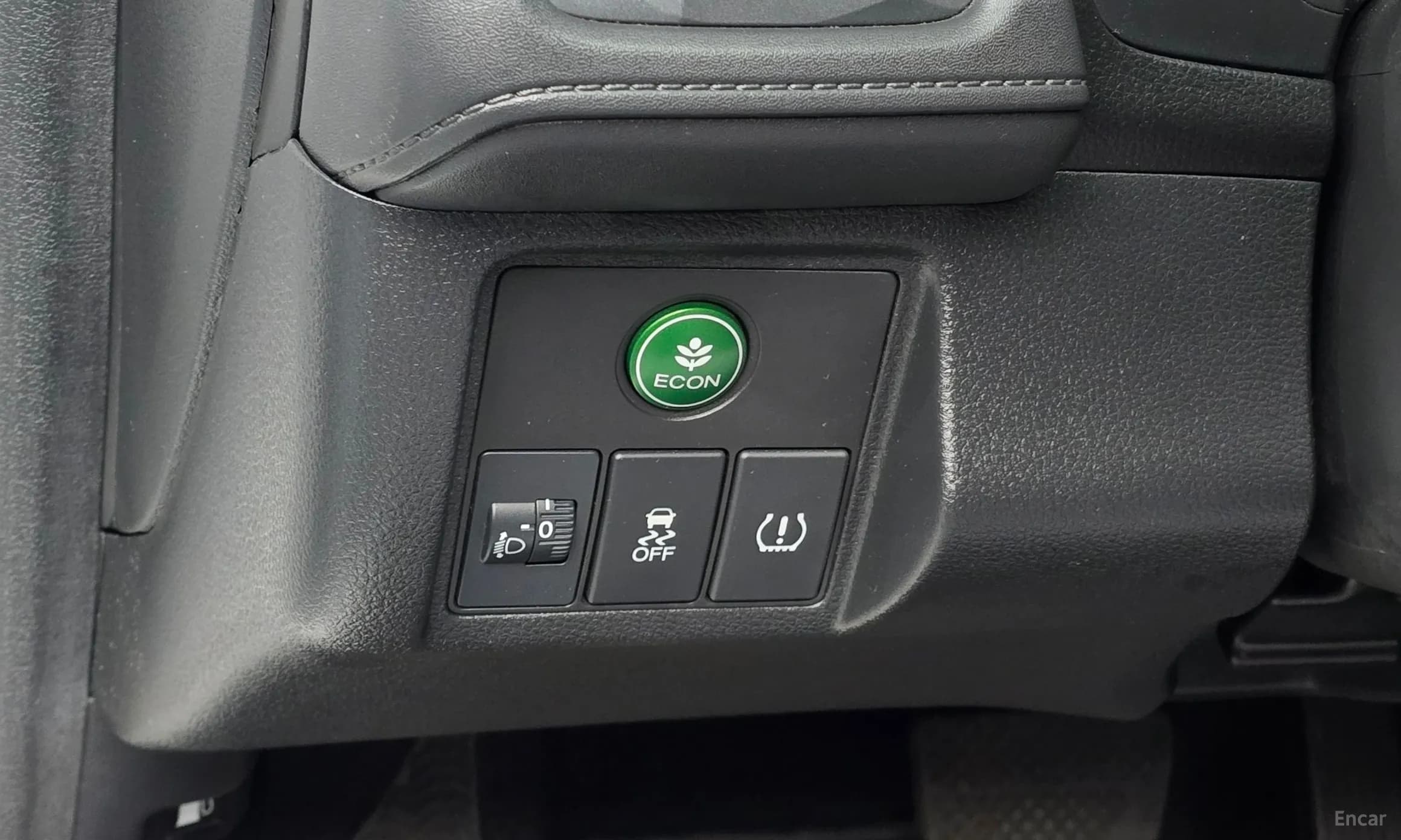 HR-V
