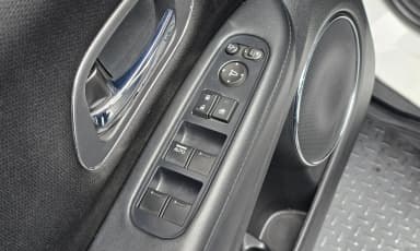 HR-V