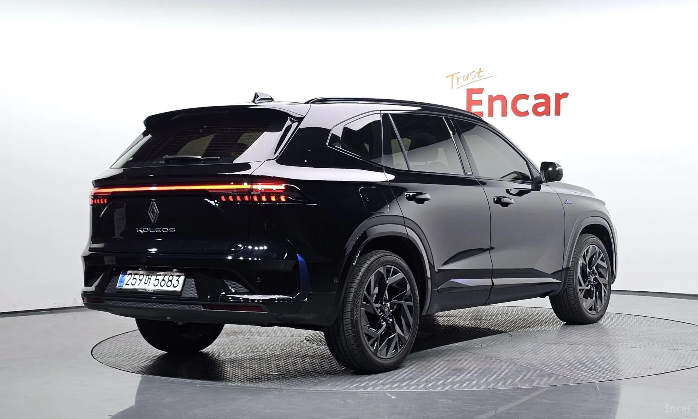 Grang Koleos