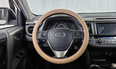 RAV4