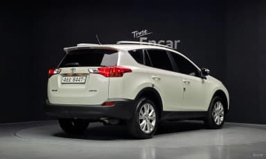 RAV4